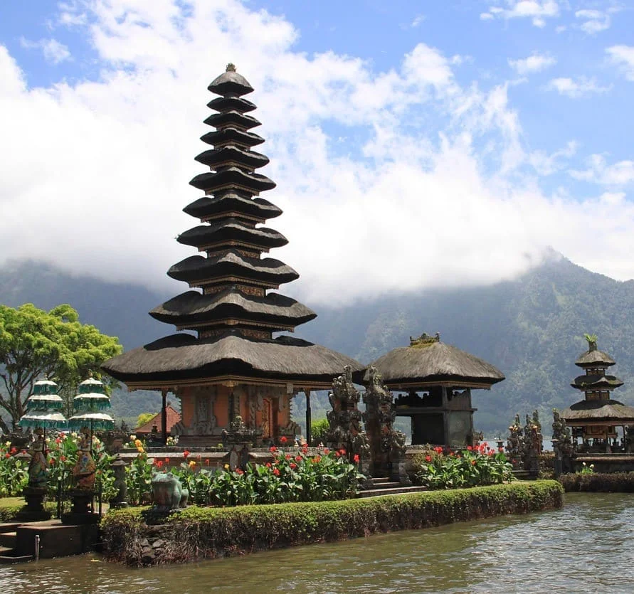 Servicios de traducción a Indonesio