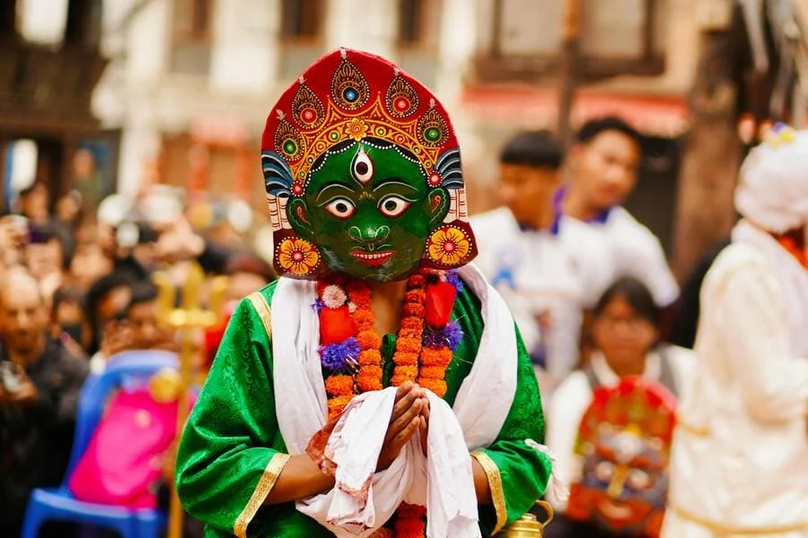 El Tamaño del Mercado de Habla Nepali